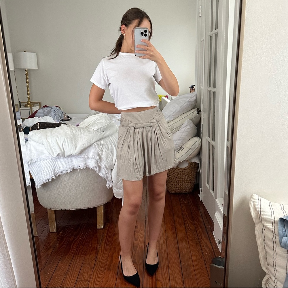 *LAST CHANCE Chelsea & Violet Taupe Mini Skirt with Pockets